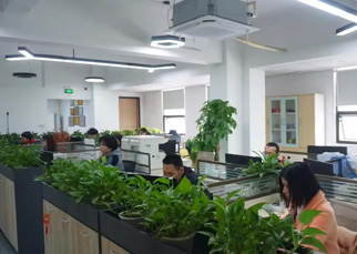 研發(fā)和生產(chǎn)技術人員